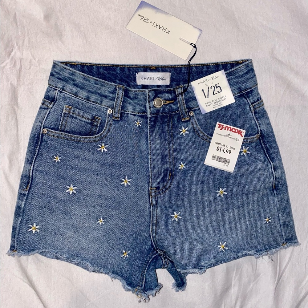 Embroidered Floral Jean Shorts NWT